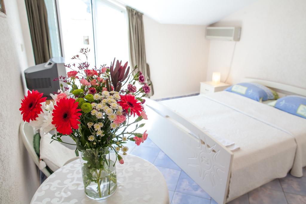 Sun Guest House ブドヴァ 部屋 写真